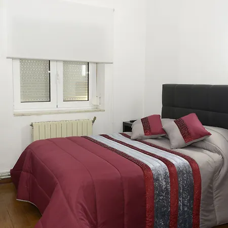 Ξενοδοχείο 4 Estacoes 2*