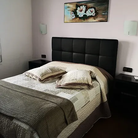 4 Estacoes Ξενοδοχείο 2*