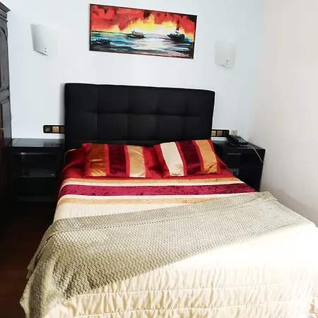 4 Estacoes 2* Chaves