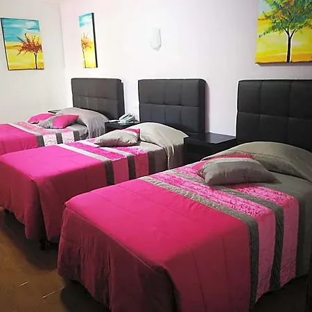 Hotel 4 Estacoes